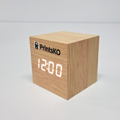 Wooden Desk Clock Cube
