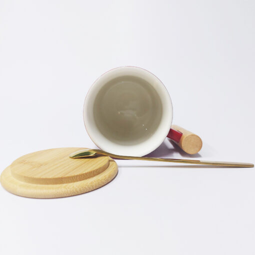 Wooden Handle Ceramic Mug with Lid - Image 3